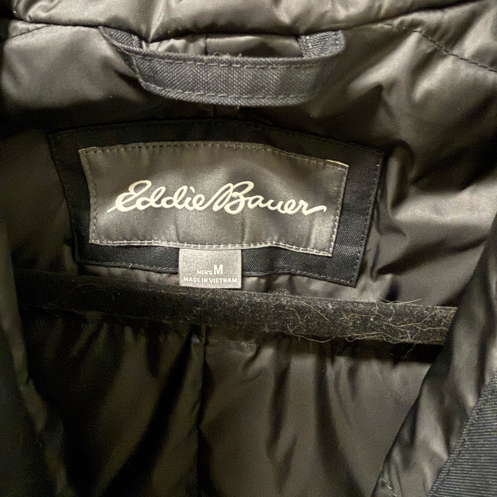 Men's Eddie Bauer Superior Down Stadium Coat - Picture 5 of 8